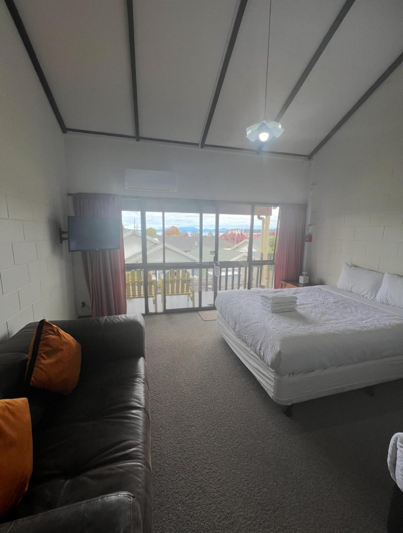 Mountain View Motel Таупо Экстерьер фото