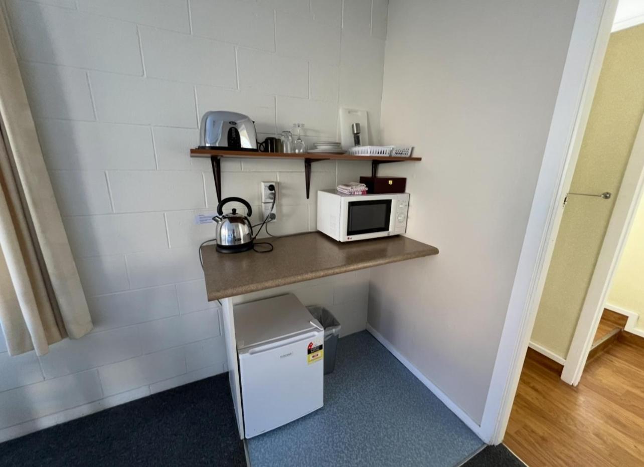 Mountain View Motel Таупо Экстерьер фото
