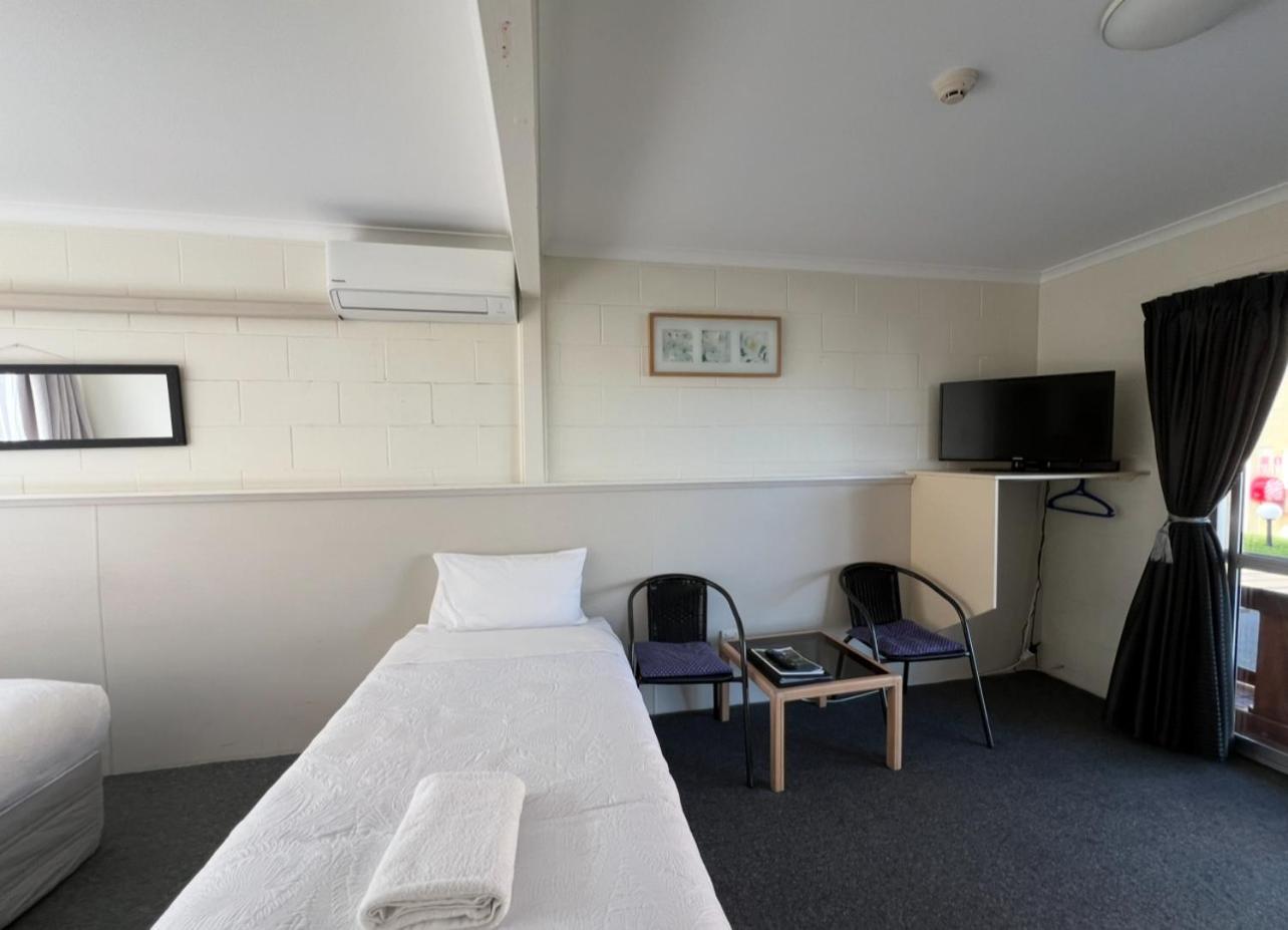 Mountain View Motel Таупо Экстерьер фото