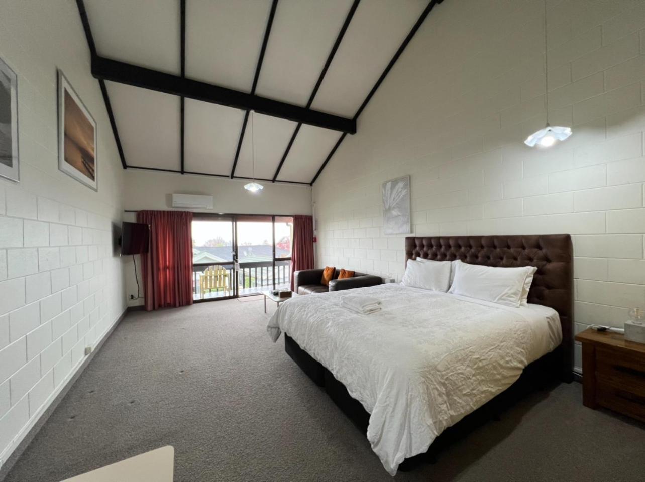 Mountain View Motel Таупо Экстерьер фото