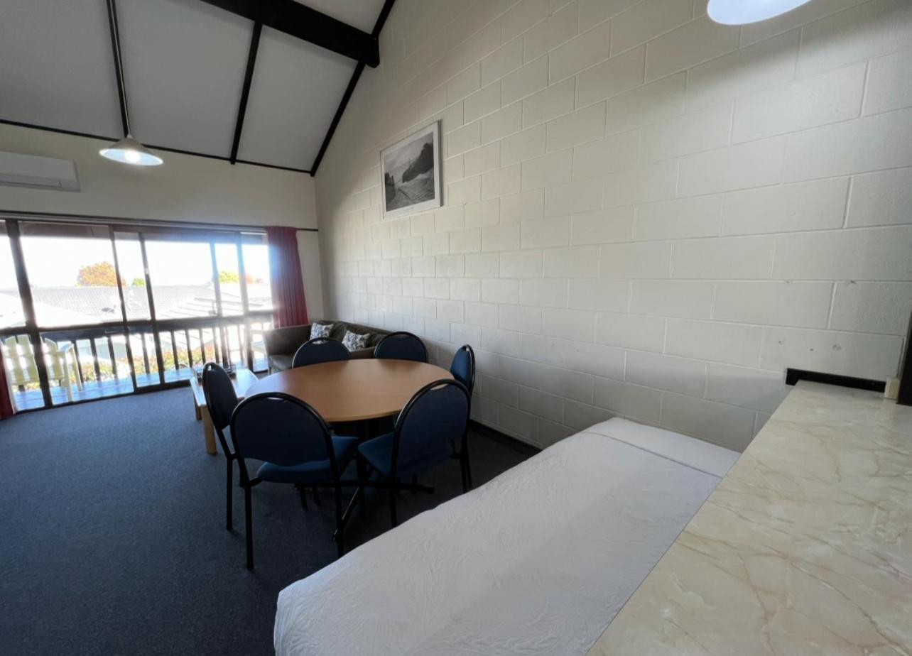 Mountain View Motel Таупо Экстерьер фото
